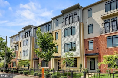 1016 Ribbon Limestone Terrace SE, Leesburg, VA 20175 - photo 2