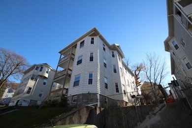 82 Green Hill Pkwy, Worcester, MA 01605 - photo 4