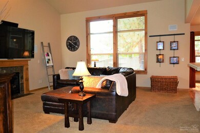 60811 Taralon Place, Bend, OR 97702 - photo 7