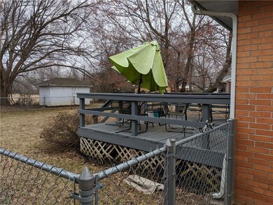 1012 W Linden St unit LEFT SIDE, Rogers, AR 72756 - photo 3