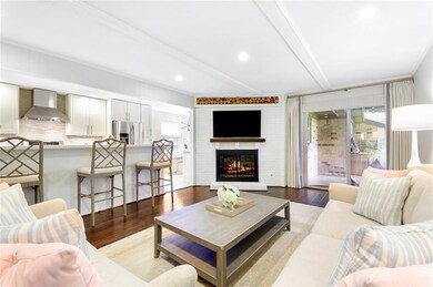 6717 Santa Maria Ln, Dallas, TX 75214 - photo 2