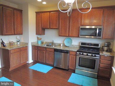 553 Garrett a Morgan Blvd, Hyattsville, MD 20785 - photo 3