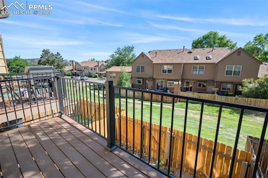 Deck with a yard