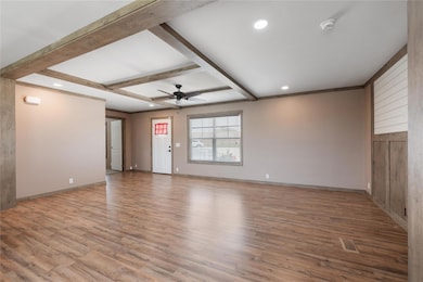 Unfurnished room featuring recessed lighting, woo