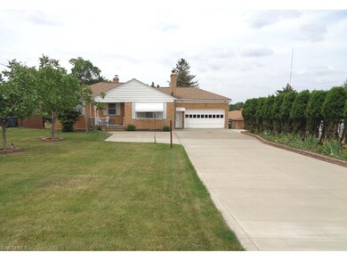 Long, double wide driveway w/ turnaround new in 20