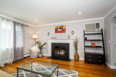 22 Nahant St, Wakefield, MA 01880 - photo 3