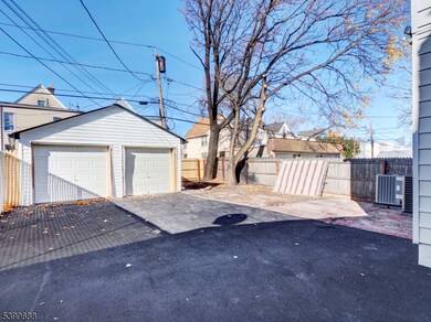 495 S Clinton St unit 2, East Orange, NJ 07018 - photo 2