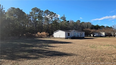 3400 Dandelion Ln, Fayetteville, NC 28306 - photo 3