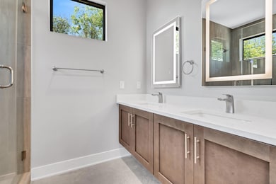5612 Clay Ave unit A, Austin, TX 78756 - photo 5