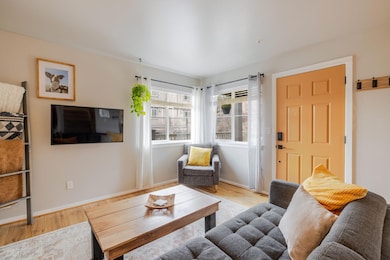 1925 NW Monterey Pines Dr unit 5, Bend, OR 97703 - photo 5