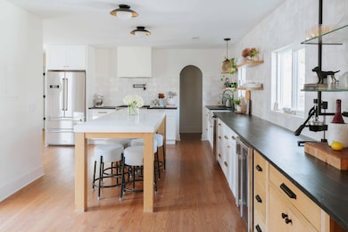 242 W Poplar St, Charleston, SC 29403 - photo 5