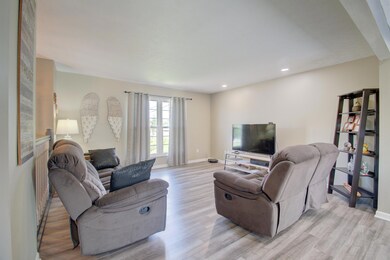 DSC_2394_5_6_7_8Interior01