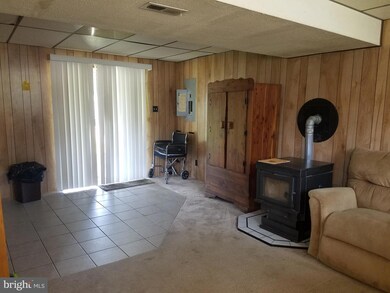 2306 Lodge Farm Rd, Sparrows Point, MD 21219 - photo 7