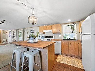 600 N Broadway St unit 8, Tekoa, WA 99033 - photo 3