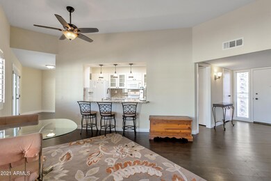 10644 W Pineaire Dr, Sun City, AZ 85351 - photo 2