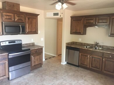 467 E Glade Ave, Mesa, AZ 85204 - photo 3