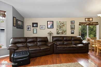 9759 Newhaven Loop, Anchorage, AK 99507 - photo 7