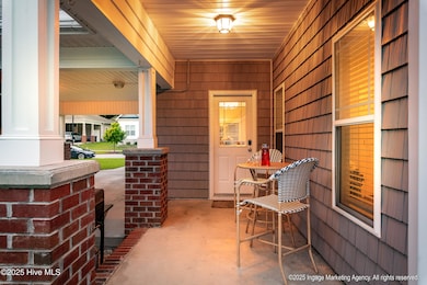 20250604 MLS K_Holloman 1716 Sassafras C