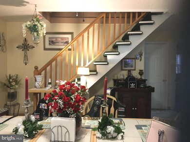 10 Redbrook Ln, Levittown, PA 19055 - photo 5