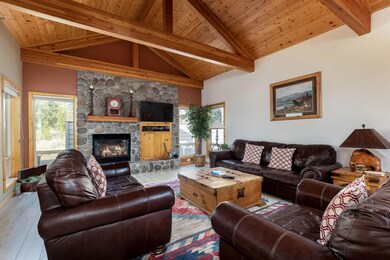 17852 Pro Staff Ln unit 15, Sunriver, OR 97707 - photo 3