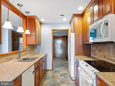 1980 UNIT Superfine Ln unit 301, Wilmington, DE 19802 - photo 5