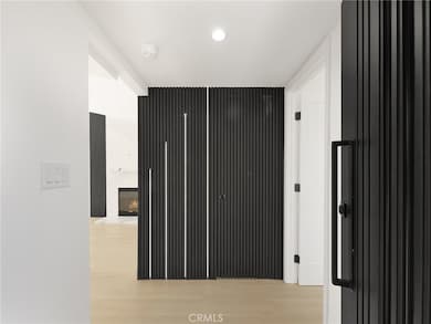 20528 Hamlin St, Winnetka, CA 91306 - photo 7