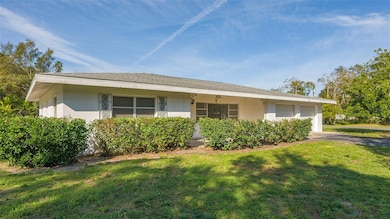 3857 Malec Cir, Sarasota, FL 34233 - photo 4