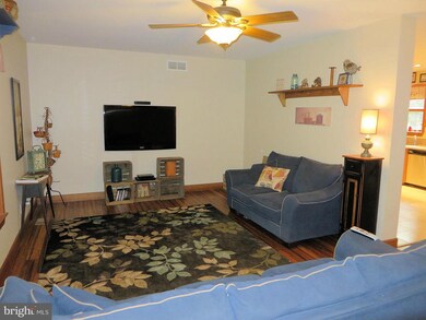 1319 Means Hollow Rd, Shippensburg, PA 17257 - photo 6