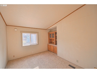 365 Bellflower Rd, Clatskanie, OR 97016 - photo 7