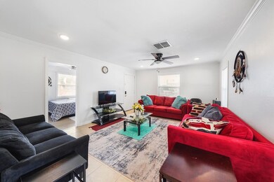 8041 Howard Dr unit 1, Houston, TX 77017 - photo 6