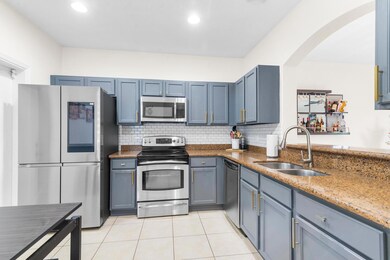 2374 Center Stone Ln, Riviera Beach, FL 33404 - photo 4