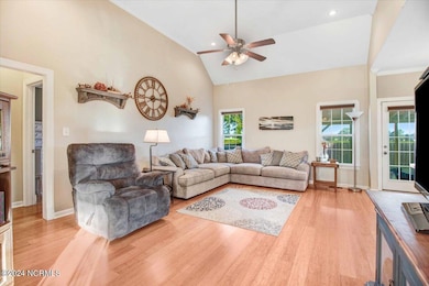 13-207 Ellington Way-13