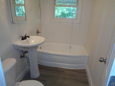 411 SE 33rd Terrace, Topeka, KS 66605 - photo 6