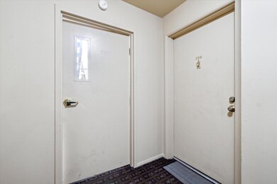 12-742-W-Kilgore-Rd-#204-Kalamazoo-MI-49