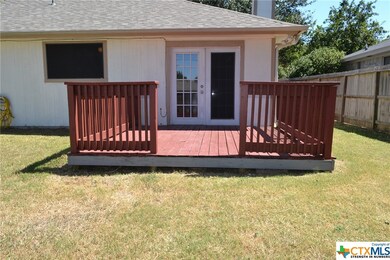 307 Wagontrain Cir, Copperas Cove, TX 76522 - photo 3