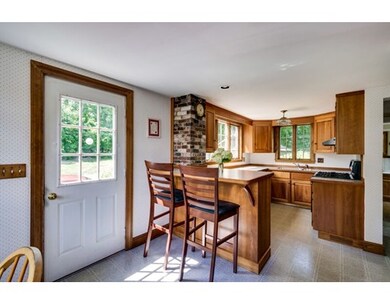 14 Forest Park Rd, Woburn, MA 01801 - photo 6