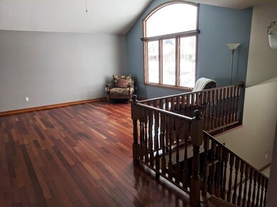 1531 Oak Leaf Dr, Crown Point, IN 46307 - photo 4