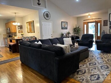 130 Fairgate Dr, Statesville, NC 28625 - photo 6