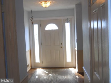 15205 Peachstone Dr, Silver Spring, MD 20905 - photo 3