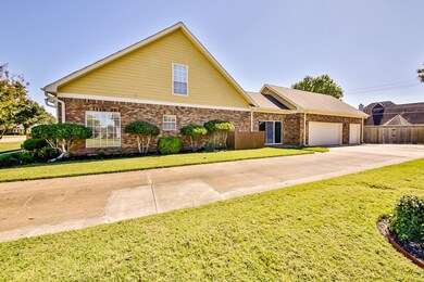 1504 W Barton Ave, West Memphis, AR 72301 - photo 4