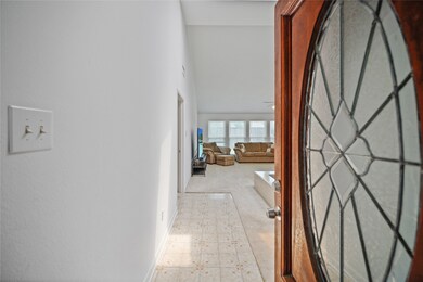 8122 Clover Gardens Dr, Houston, TX 77095 - photo 6