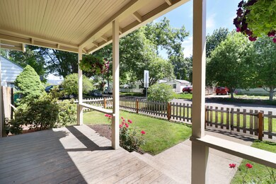 509 S Howard St - 04