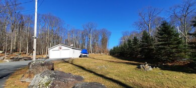 380 Daniels Rd, Hawley, PA 18428 - photo 6