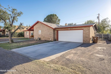 2-web-or-mls-Snappin Homes (Crossley1030