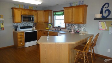 8477 S 300 E, Geneva, IN 46740 - photo 7