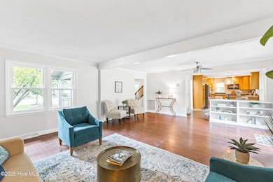 8-web-or-mls-5477-eastwind-rd