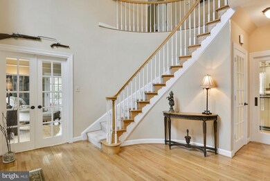 15557 Smithfield Place, Centreville, VA 20120 - photo 5