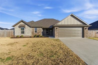890 Fair Oaks St, Springdale, AR 72762 - photo 2