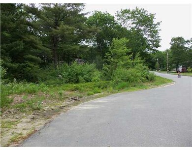 8 Marc Dr, Brunswick, ME 04011 - photo 4