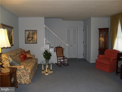 2410 W Highland St, Allentown, PA 18104 - photo 5